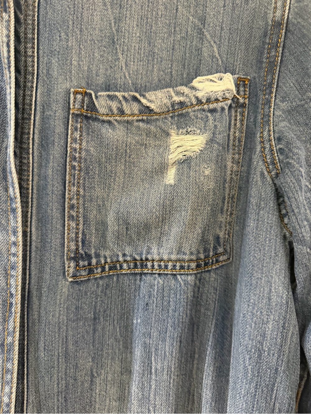 KUT from the Kloth brand size L Blue denim shirt/jacket - Picture 4 of 14